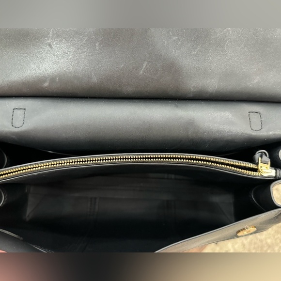 TORY BURCH
Textured Leather Black Handle Bag - Picture 5 of 7